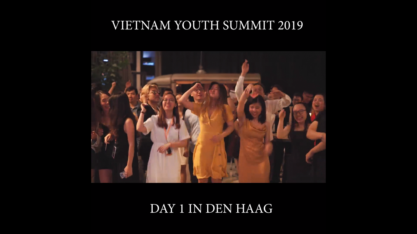 không khí trẻ trung và sôi động trong ngày đầu tiên tại Vietnamese Youth Summit in Europe.